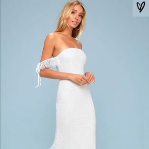 Lulu’s white lace maxi dress